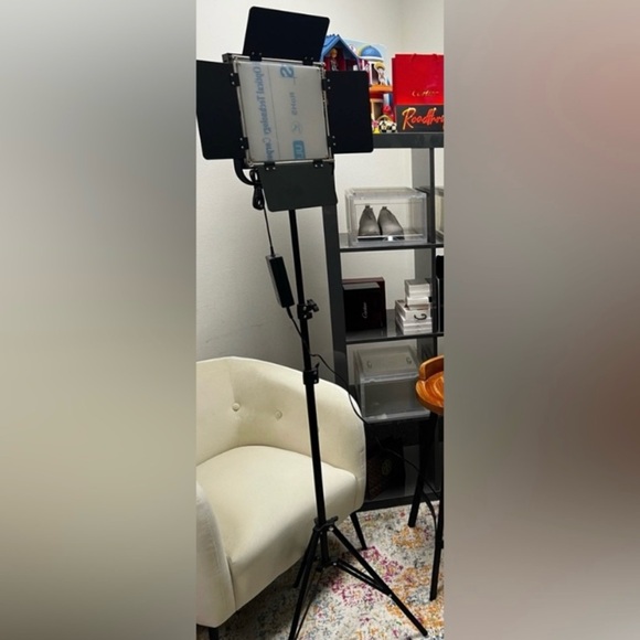 New! Stellar Lighting System - Picture 6 of 7